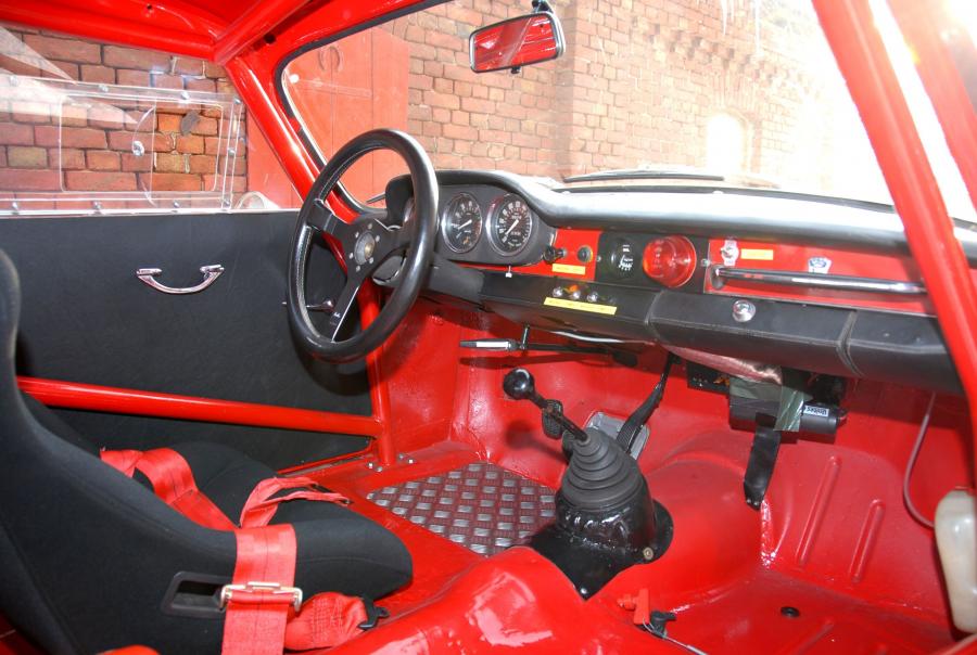 Торпедо Alfa Romeo Giulia Sprint Coupe 1964 года  (фото 3 из 4)